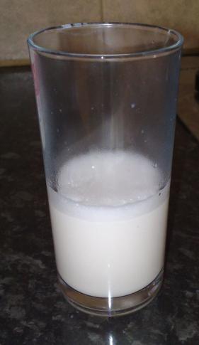 jak míchat suché mléko