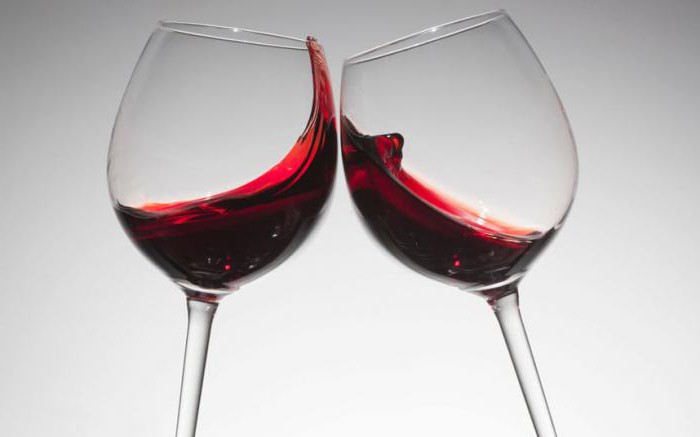 колко полезно червено сухо вино