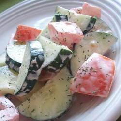 insalata di cetrioli calorici con olio vegetale