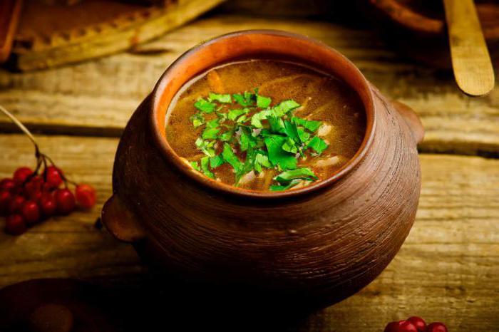 Каква е разликата между супата и зелето?