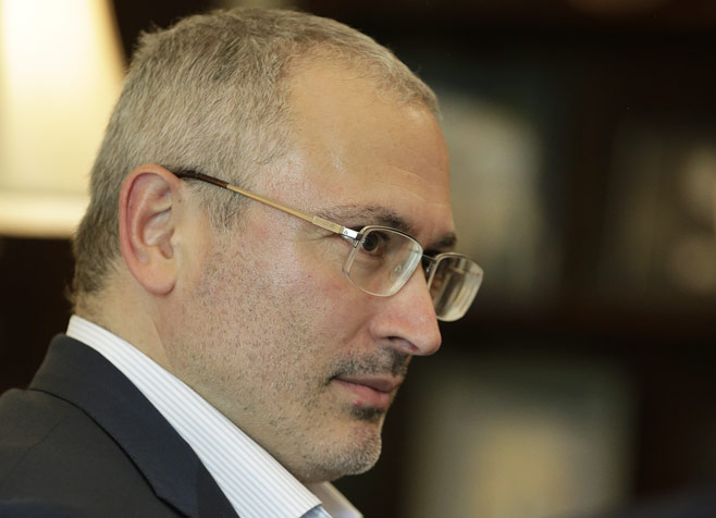 kolik zasadilo Chodorkovského