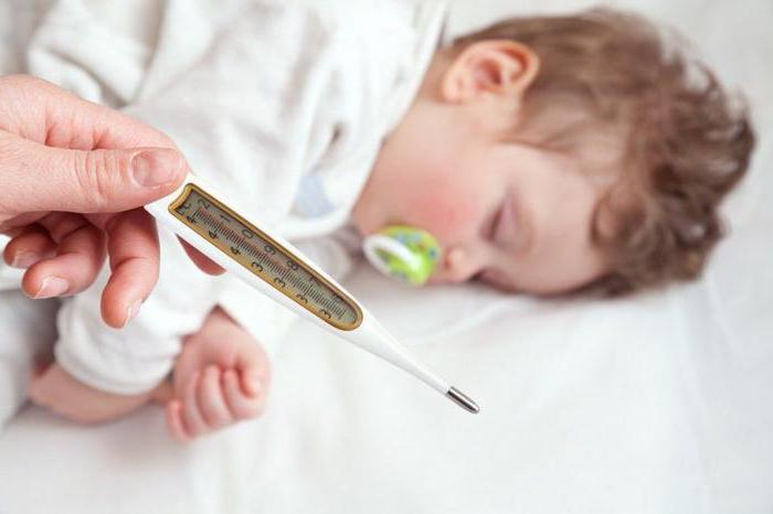Risposta del bambino alla vaccinazione DPT