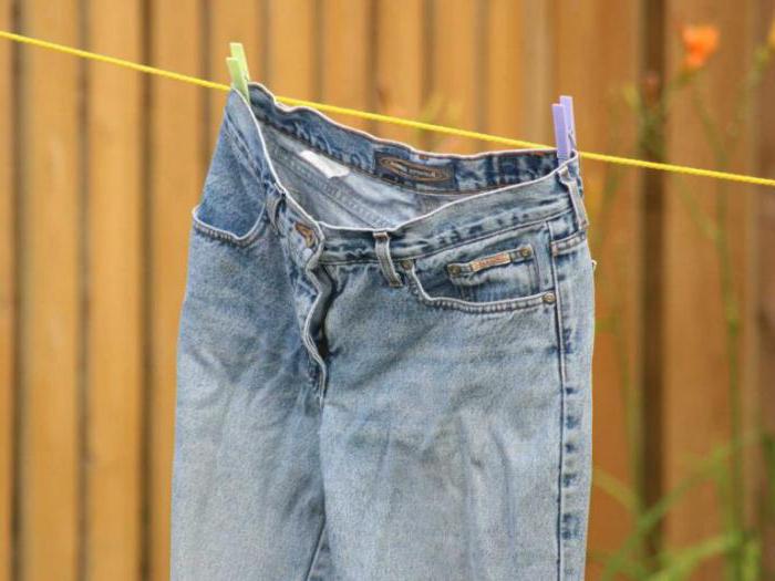 Cosa fare per adattarsi ai jeans