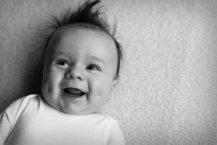 kada dijete počne osmijeh svjesno