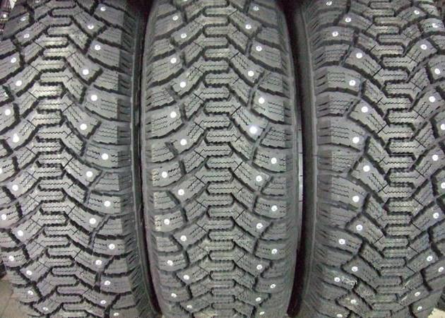 rozdíl mezi zimními pneumatikami a letními pneumatikami