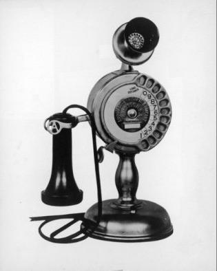 Телефонът на Александър Бел