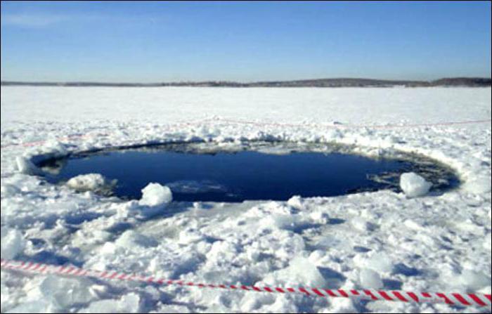 Jezero Chebarkul regionu Čeljabinsk