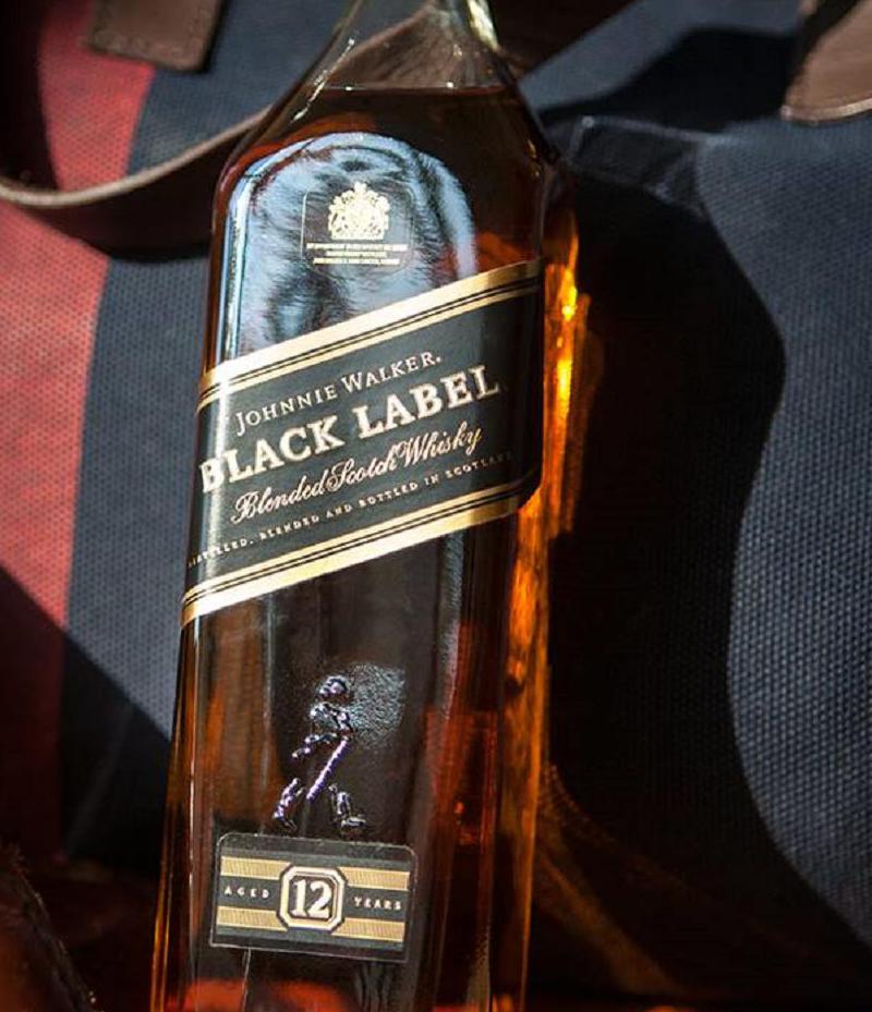 whisky con etichetta nera