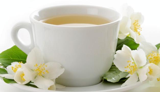 jak użyta jest biała herbata?