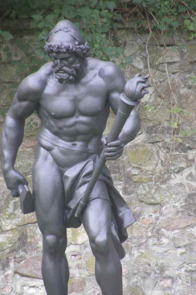 Bog kovaštva Hephaestus