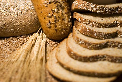 pełnoziarnisty chleb żytni