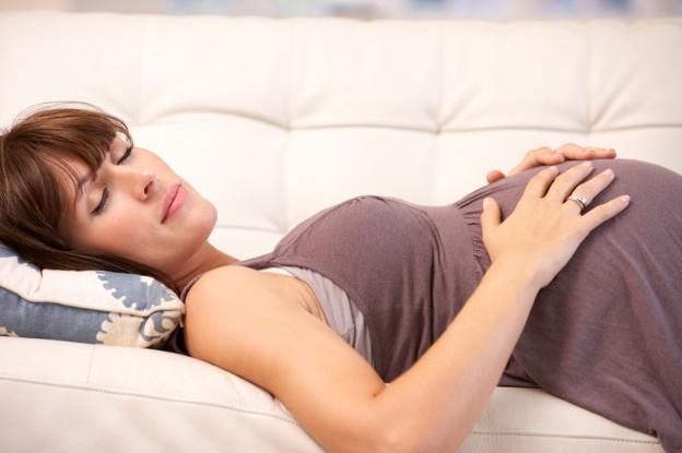 zakaj noseča ženska ne more spati na hrbtu