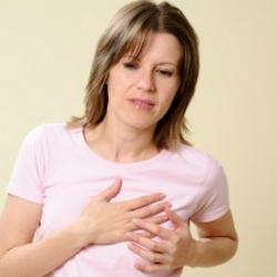 bolest a bobtnání hrudníku po menstruaci