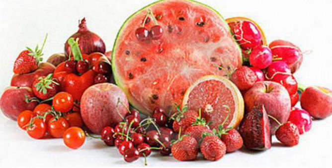 červené ovoce