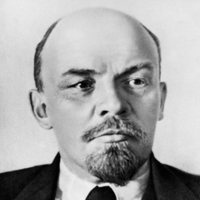 Proč nebyl Lenin pohřben