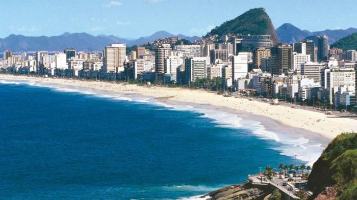 Бразилия, на която се намира континенталната част на страната