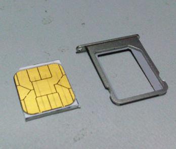 Quale carta SIM in iPhone 4s?