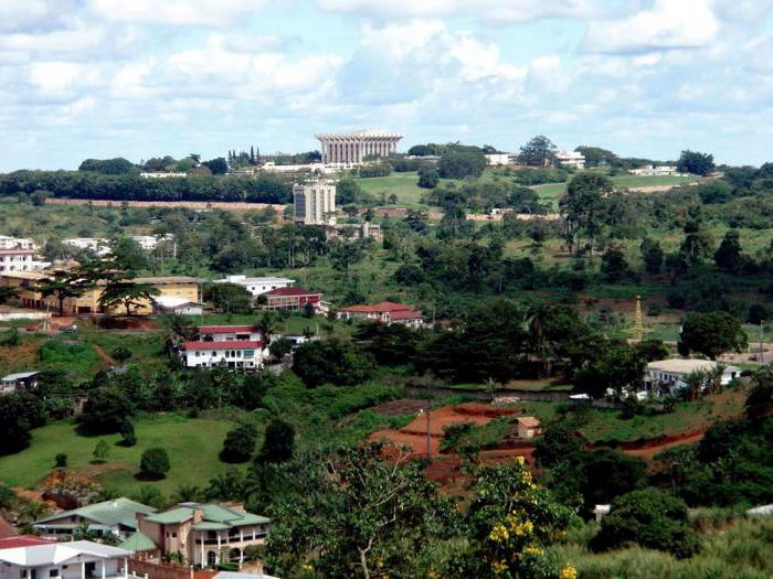 главни град Камеруна како се зове