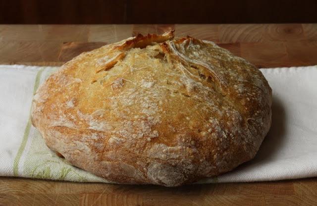 nekvašený křehký chléb