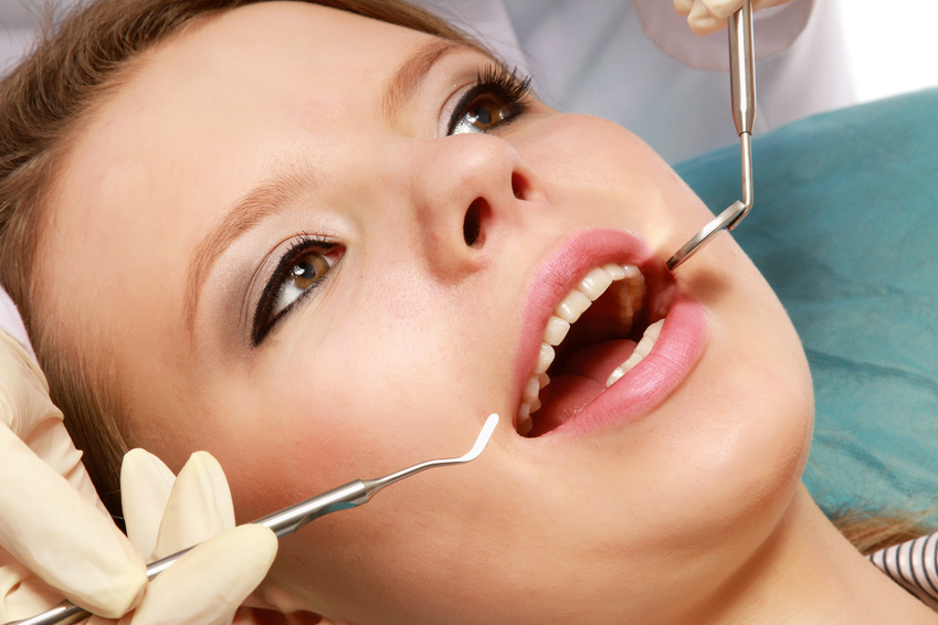 zašto djeca imaju zube požutjeti