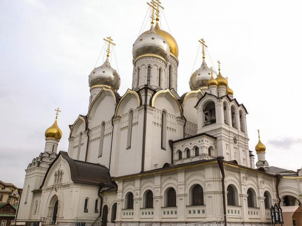 ikone v Zachatievsky samostanu
